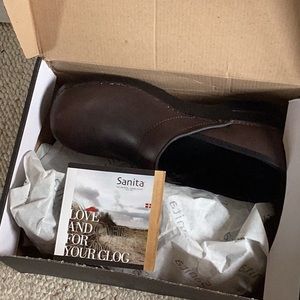 Beautiful Sanita Danish Clogs 41 US 10